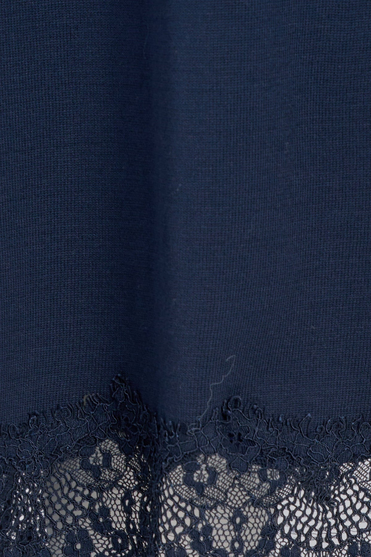 Women's Fine Knit Pull-On A-Line Skirt with Lace Trim