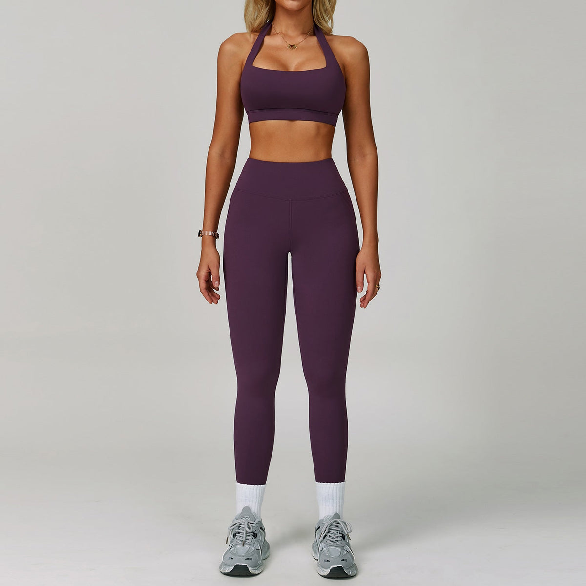 Women’s Backless Halter Yoga Workout Set – Tight-Fit Quick-Dry Activewear