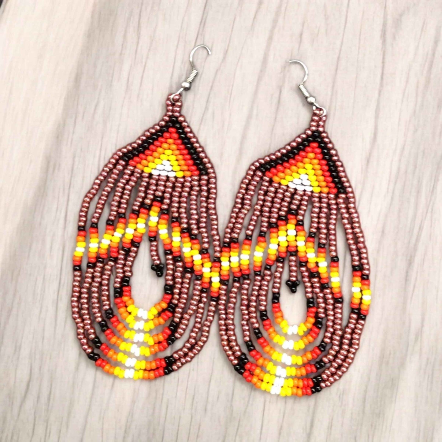 Light Purple Swoop Beaded earrings