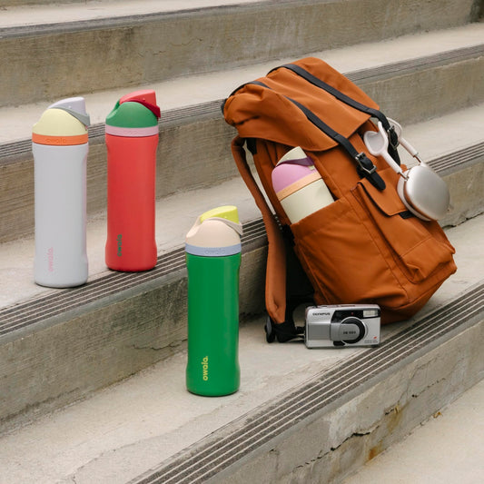Owala FreeSip Insulated Stainless Steel Water Bottle with Straw for Sports and Travel, BPA-Free, 24-oz, Blue/Teal (Denim) 🍁 All In One Marketplace Canada