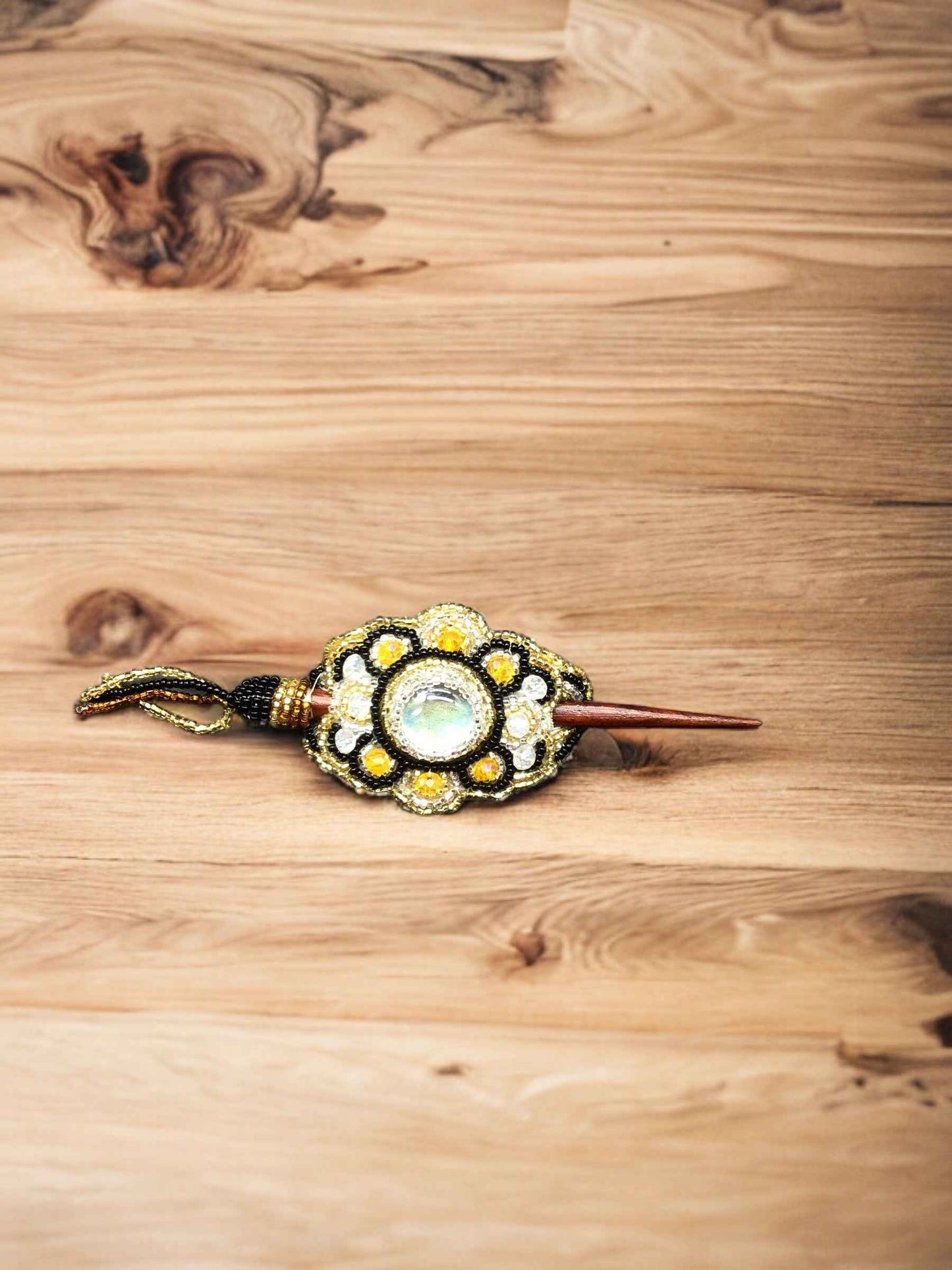 OLDTRIBES™ Black and gold Beaded baby barrettes