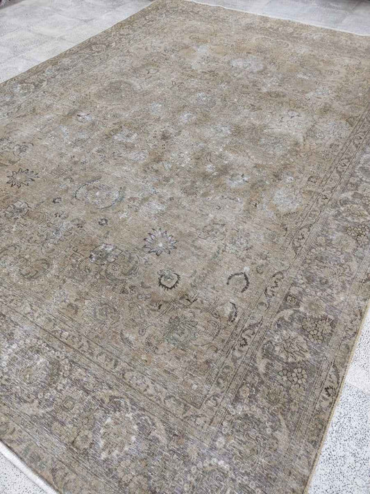 Vintnge Tabriz Rug | 9' 2" x 12' 11"