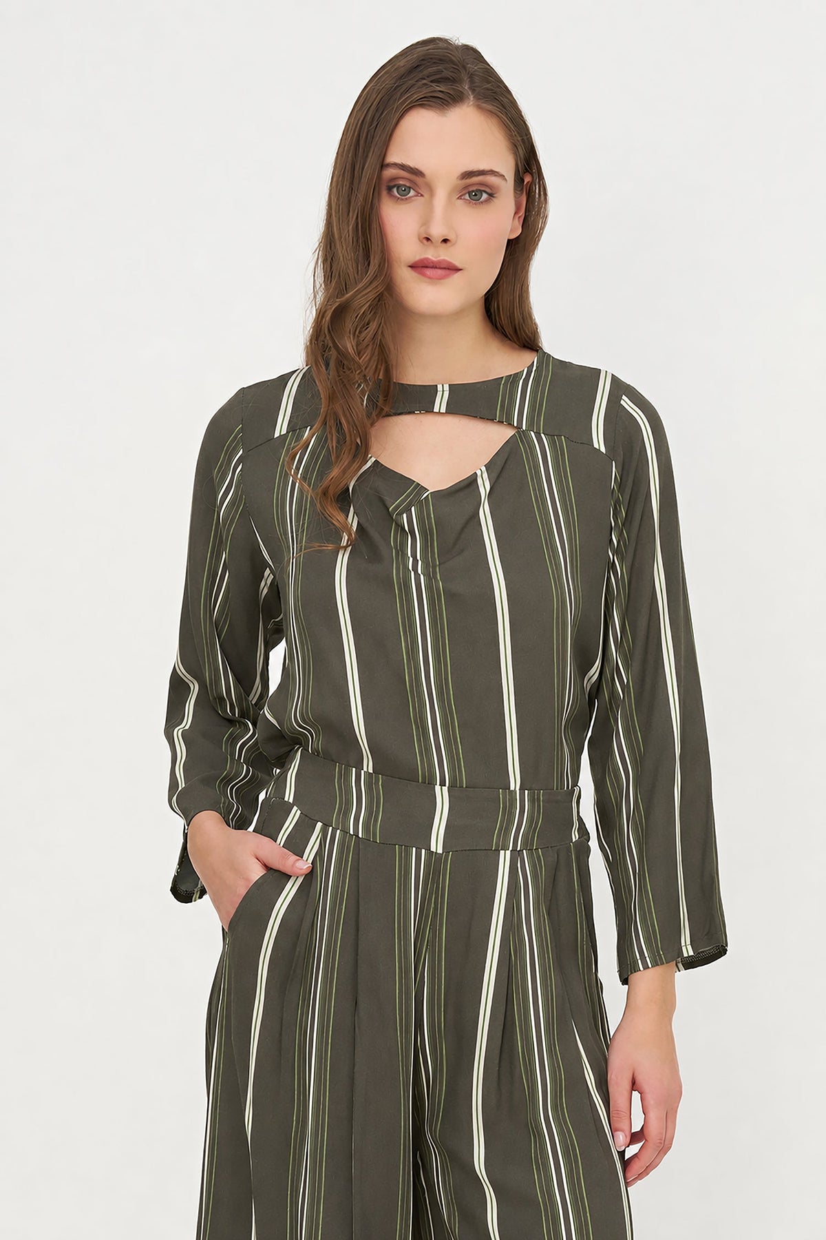 Women's Printed Woven Top with Long Sleeves & Chest Cutout Detail