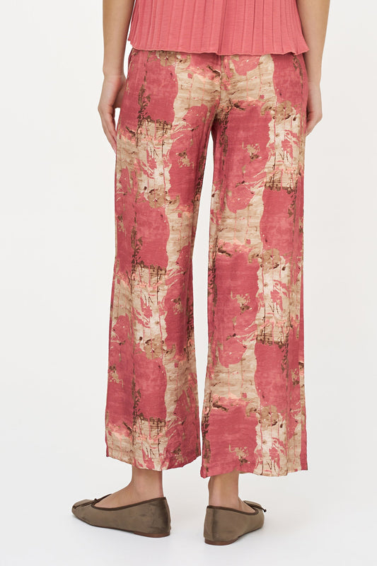 Women's Woven Printed Pull-On Pant with Side Seam Pockets