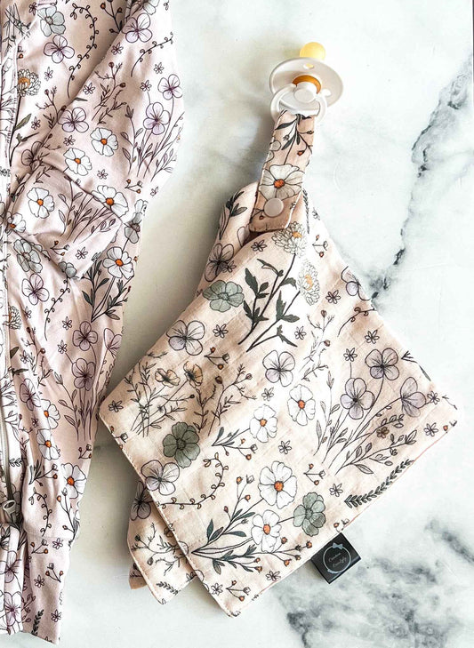 Attache-suce floral en mousseline de bambou