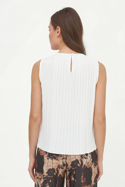 Women's Woven Crew-Neck Sleeveless Pleated Top, with a Button Closure At The Back Collar