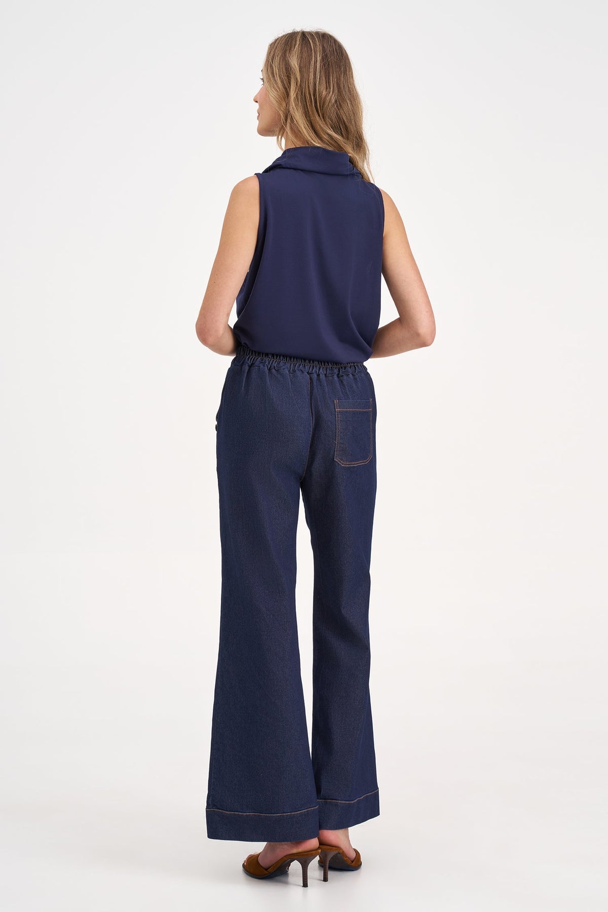 Women's Knit Sleeveless Top