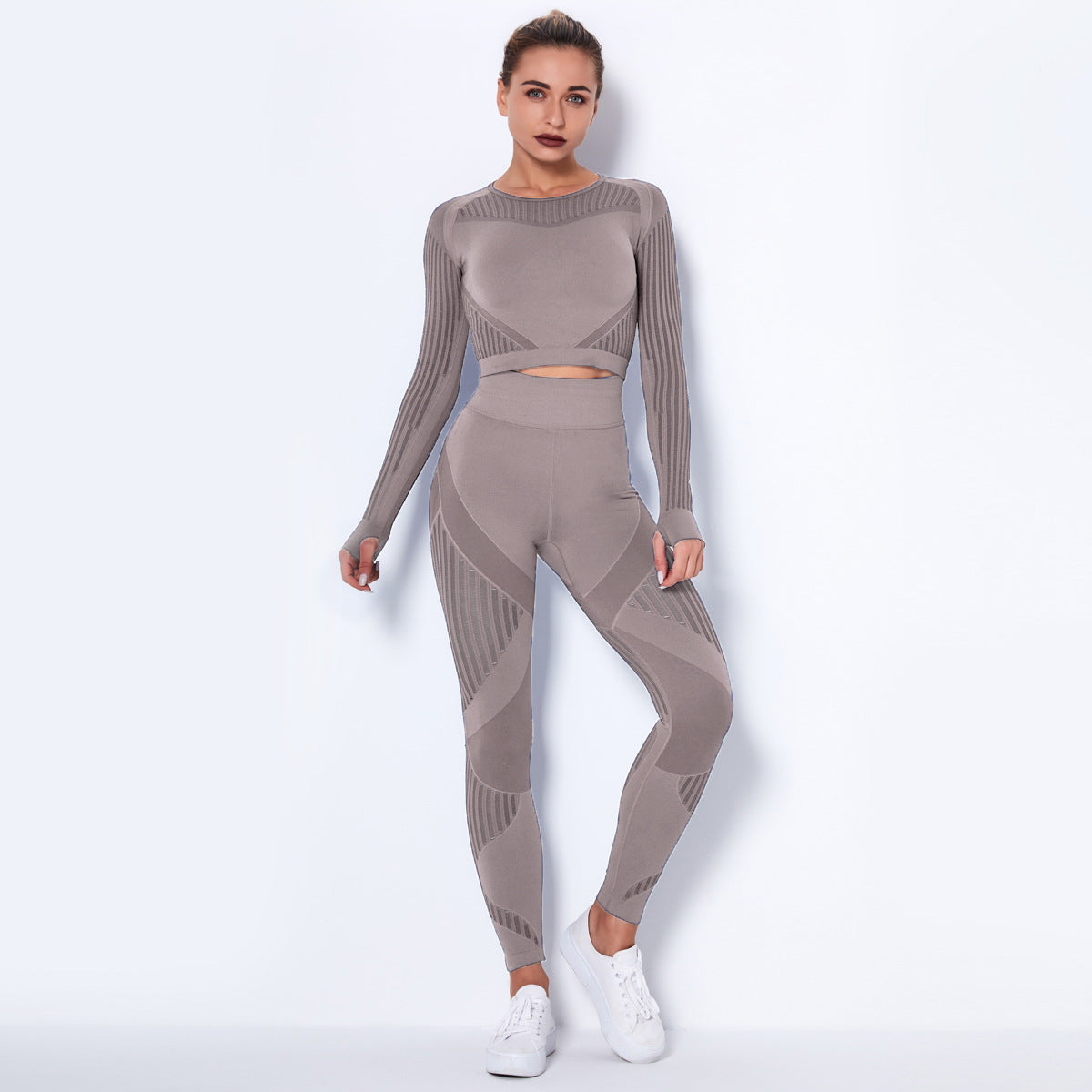 Women’s Seamless Knitted Long-Sleeve Yoga Set – Absorbent Workout Activewear