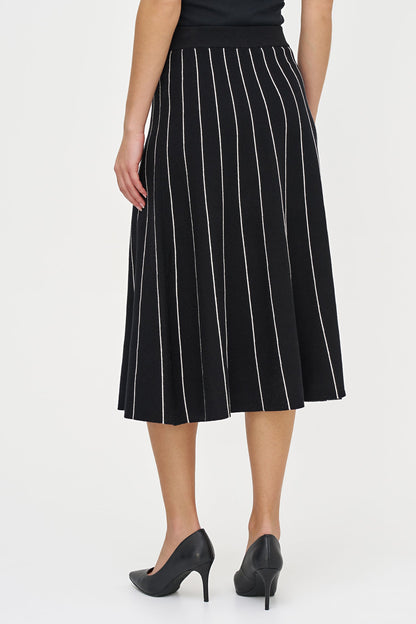 Women's Knit Color-Block Pull-On A-Line Skirt with Piping