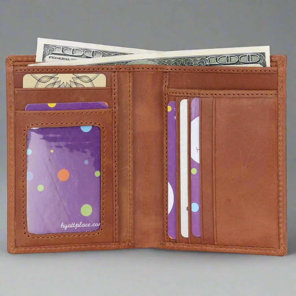 MET Men’s Upright Leather Wallet