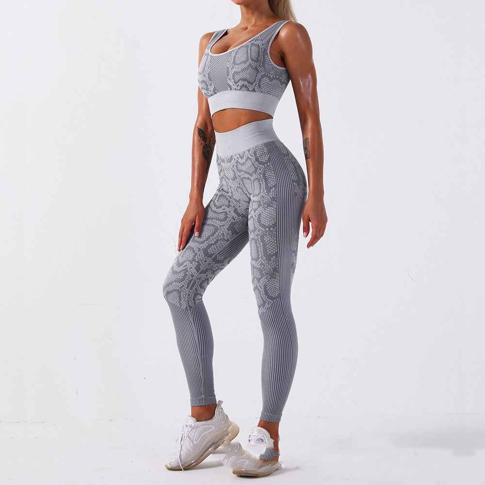 Women’s Snake Pattern Yoga Set – Stylish Workout & Fitness Activewear Suit