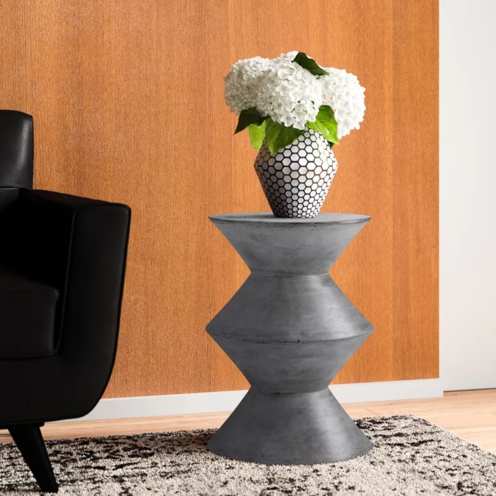 Charlie Beton Terrazzo Mid-Century Beistelltisch