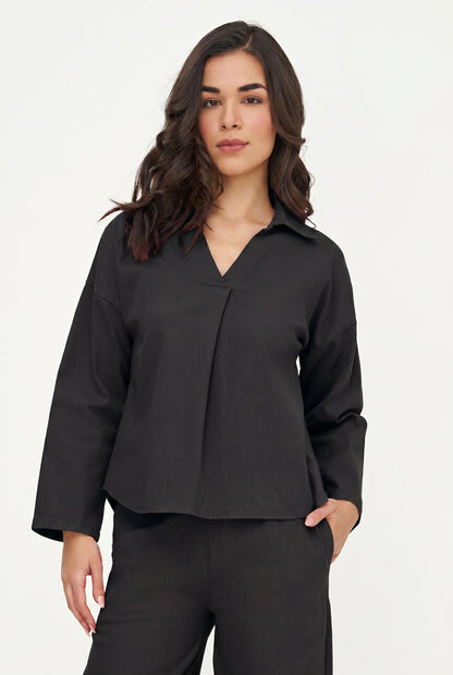 Women's Woven Long Sleeve Tunic, with a V-Neck Front & Shirt Collar. As Well As a High-Low Scooped Hemline