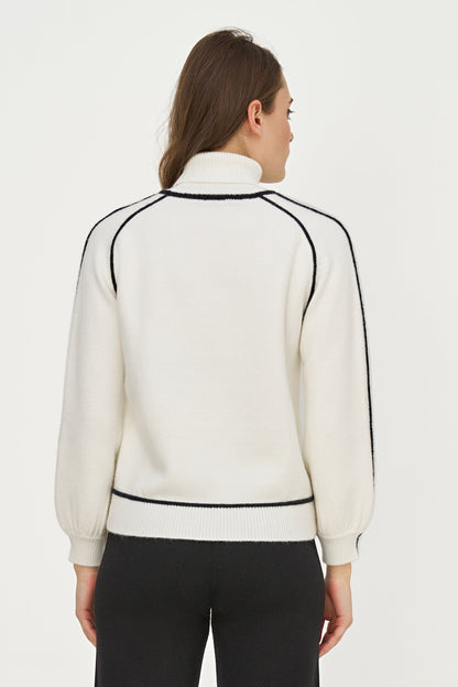 Women's Color-Block Turtleneck Sweater, Long Sleeves & Piping