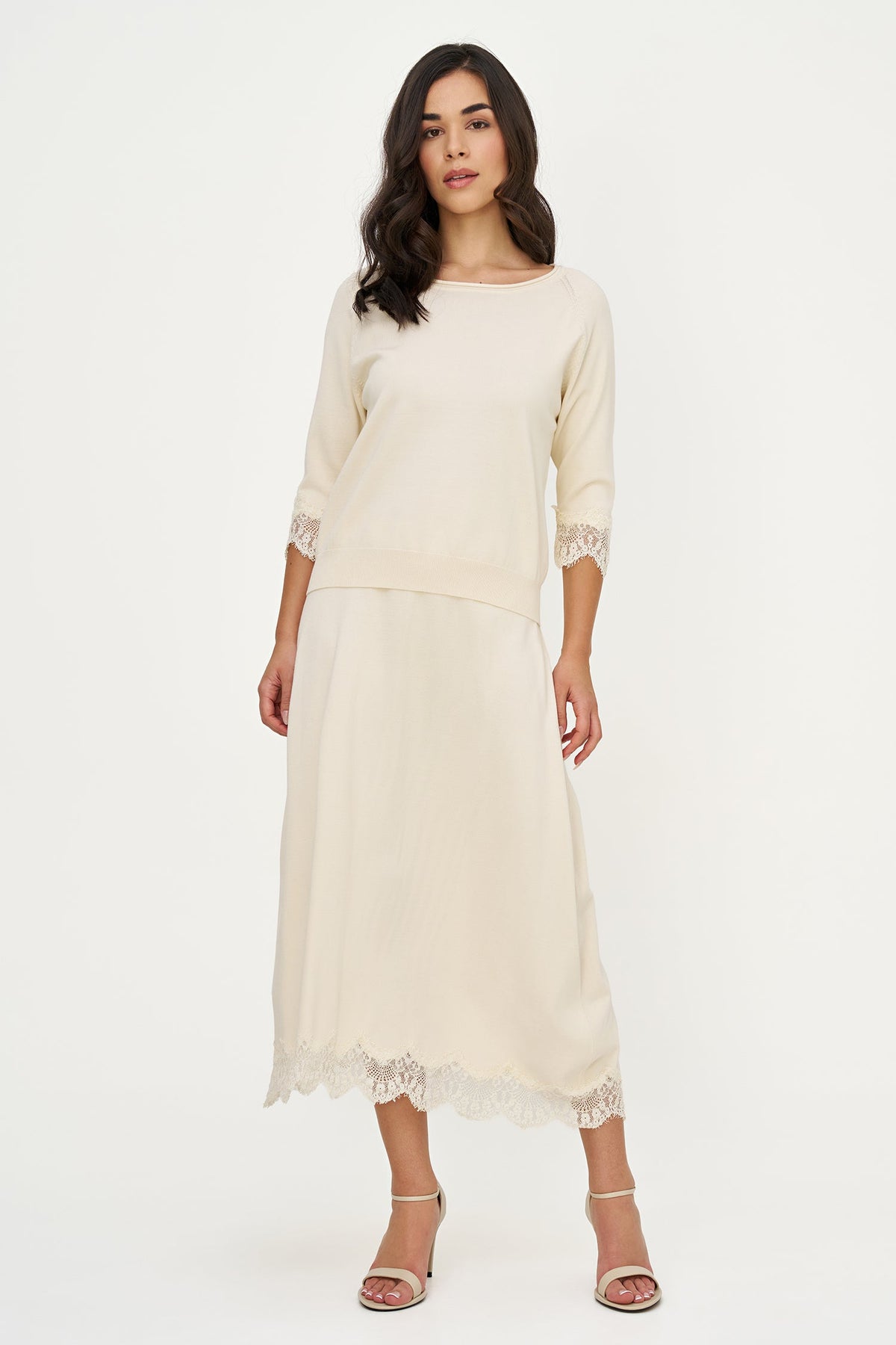 Women's Fine Knit Crew-Neck Sweater, 3/4 Raglan Sleeves & Lace Cuffs