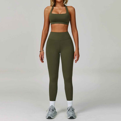 Women’s Backless Halter Yoga Workout Set – Tight-Fit Quick-Dry Activewear