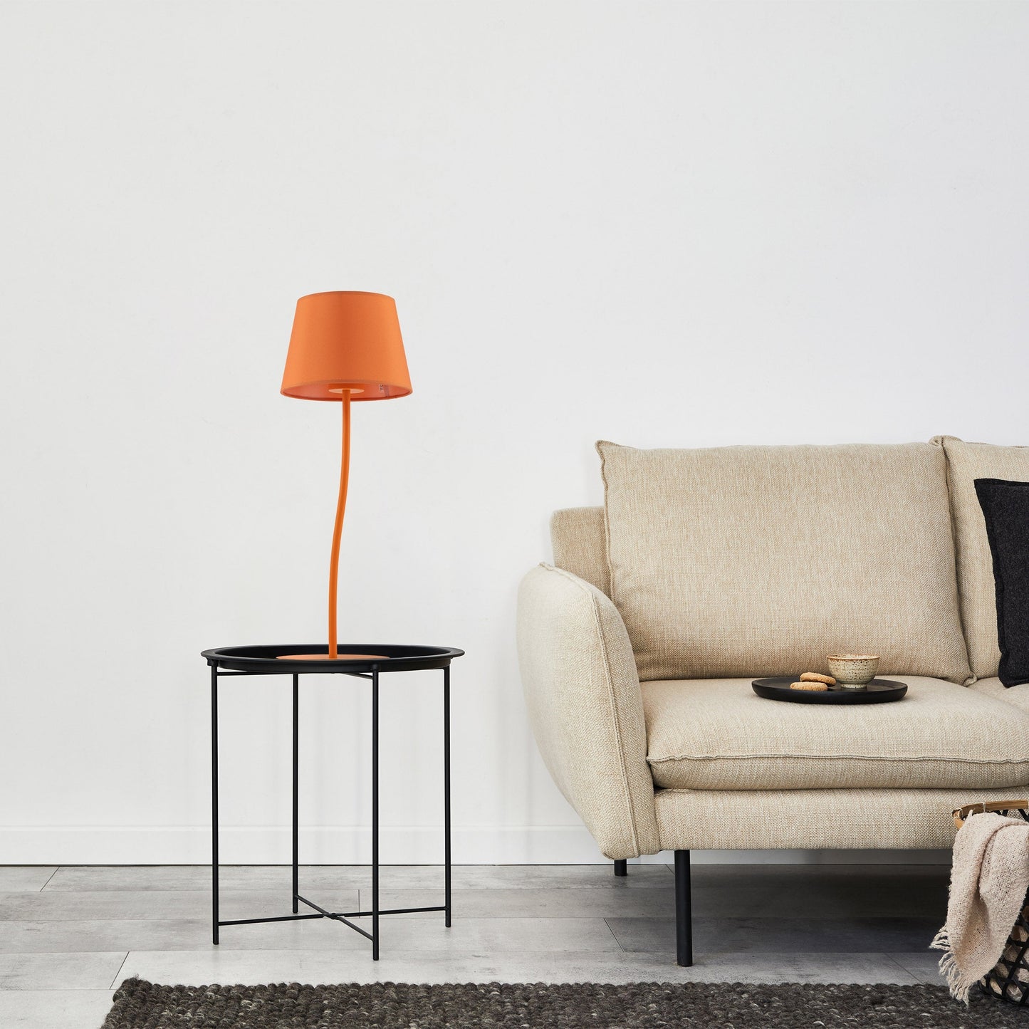 NICOLA Orange Mid-Century Modern Nachtlampe für Schlafzimmer, Wohnzimmer & Büro – Retro Akzentbeleuchtung