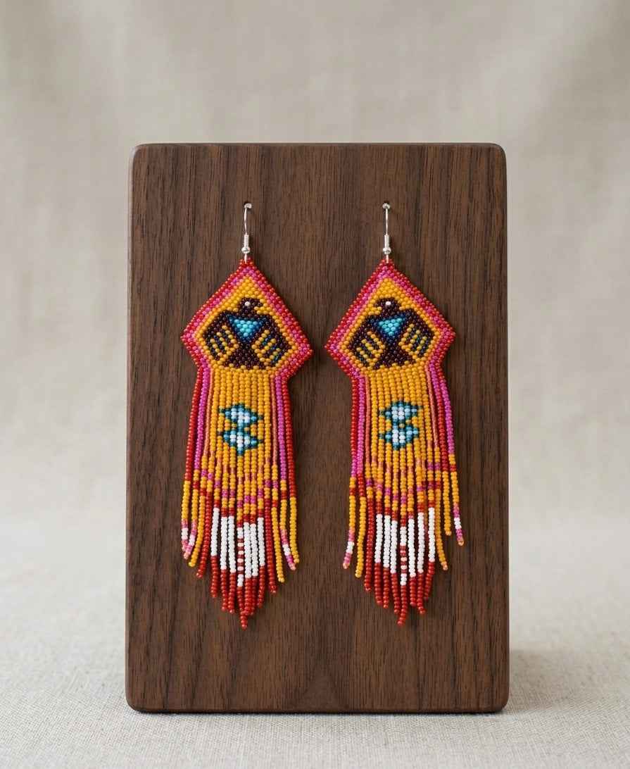 Beaded thunderbird earrings ( Red )