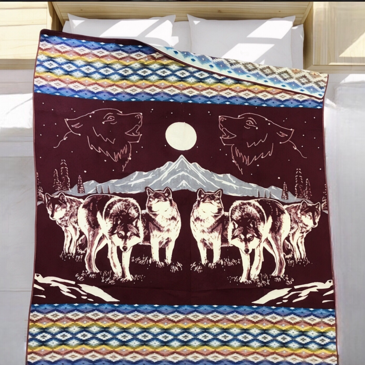 OLDTRIBES™ Wolf Pack Reversible Alpaca Blanket
