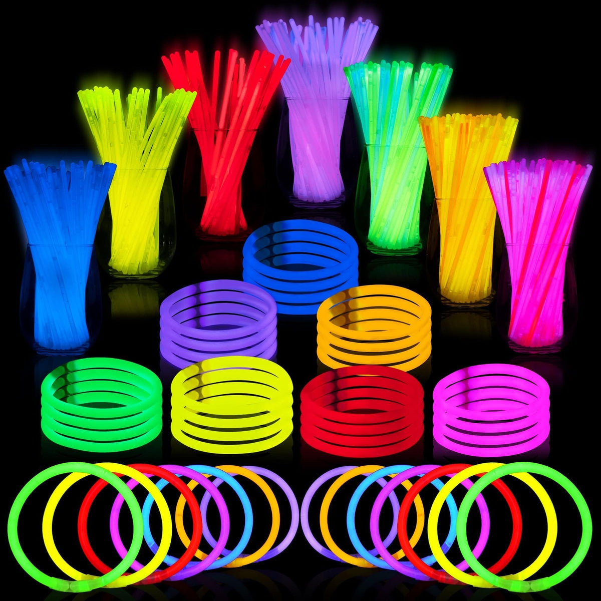 JOYIN 200 Pcs Glow Sticks Bulk 8" Glowsticks, Glow Stick Bracelets Necklaces, Glow in the Dark Party Favors, Easter, Christmas, Halloween Party Supplies Pack 🍁 All In One Marketplace Canada