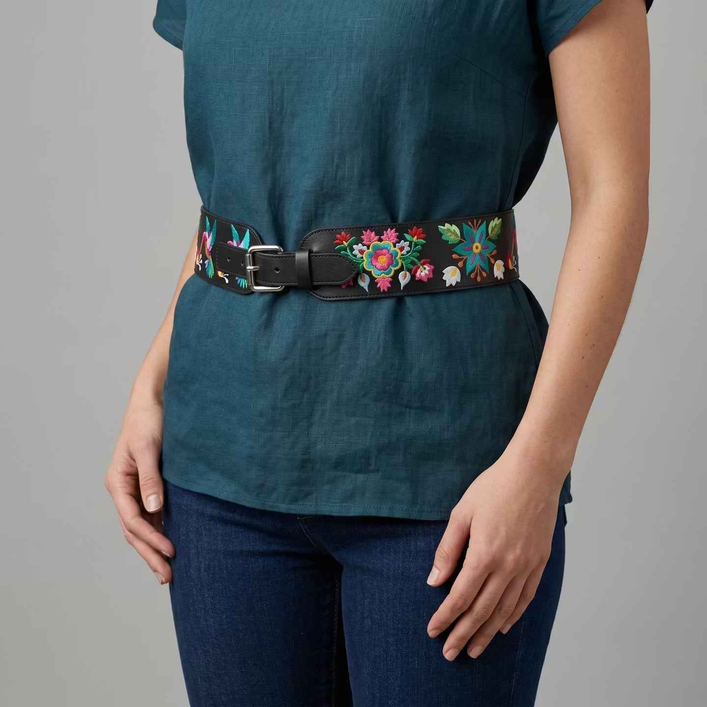 Heritage Leather Regalia  Belt (HUMMINGBIRD)
