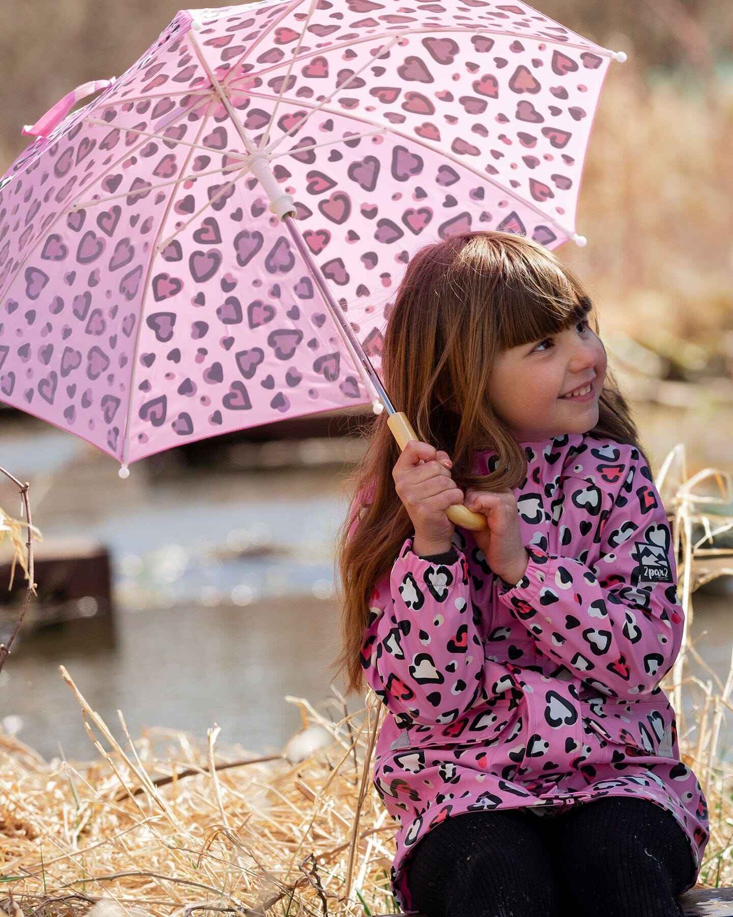 Color-Changing Umbrella Pink Hearts Print