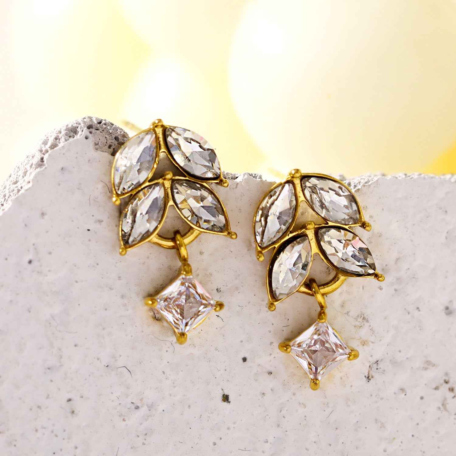 Style ESPERANZA: Vintage Inspired 'Floral Elegance' Earrings with Zirconia Gemstones