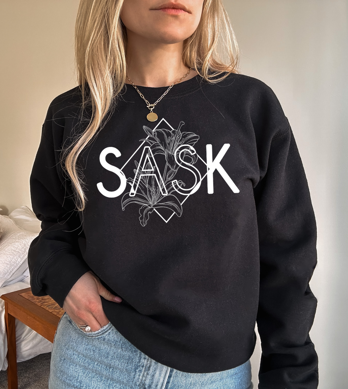 SASK Diamond Line Art Unisex Crewneck | Prairie Apparel | Sask Clothing