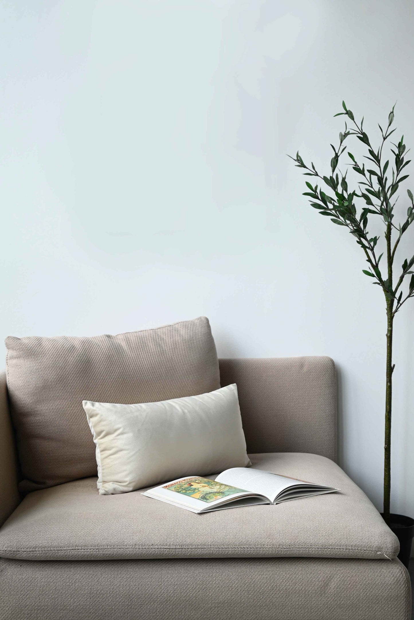 VELVET - IVORY LUMBAR