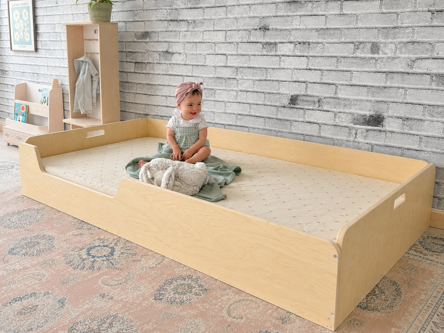 APPLE TWIN - Montessori Floor Bed with Rails