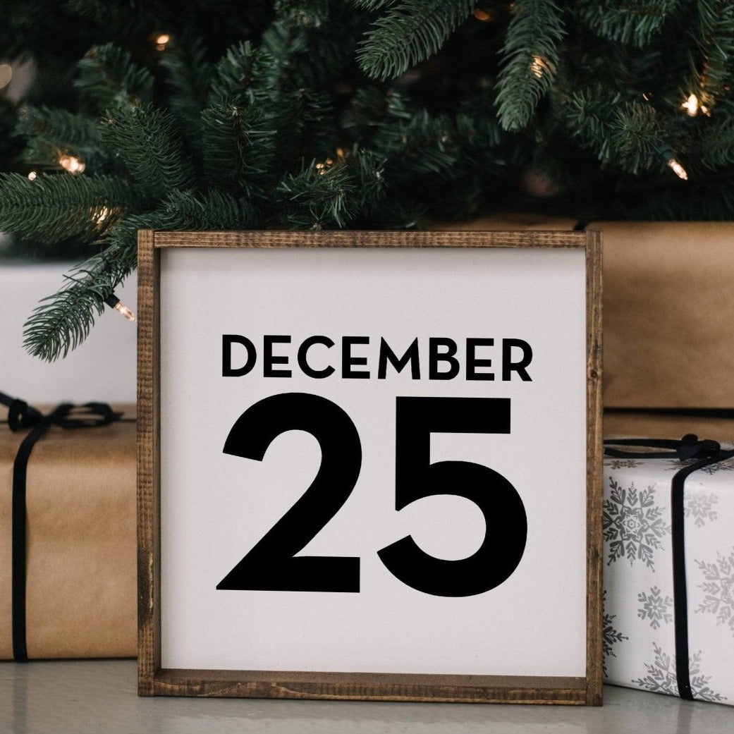 Holzschild „25. Dezember“