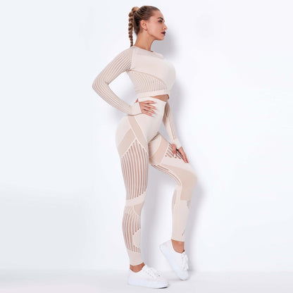 Women’s Seamless Knitted Long-Sleeve Yoga Set – Absorbent Workout Activewear