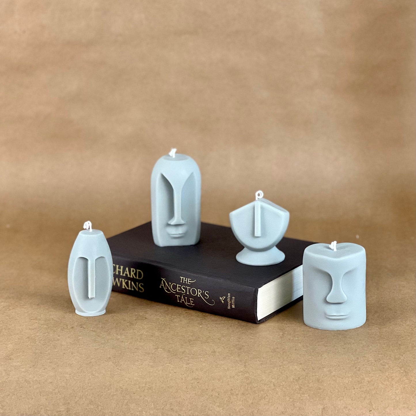 Kerzen-Set „Statuengesicht“ aus Sojawachs | Skulpturale Wohndekoration