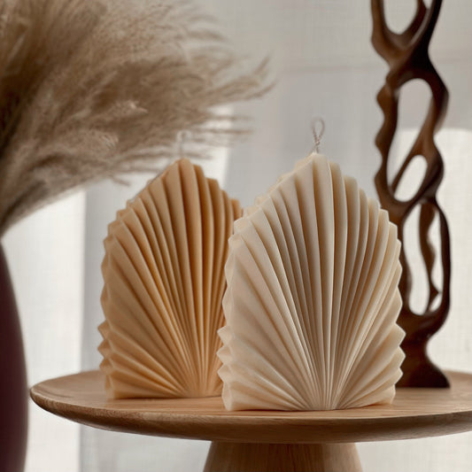 Palm Leaf Soy Candle | Sculptural Home Decor