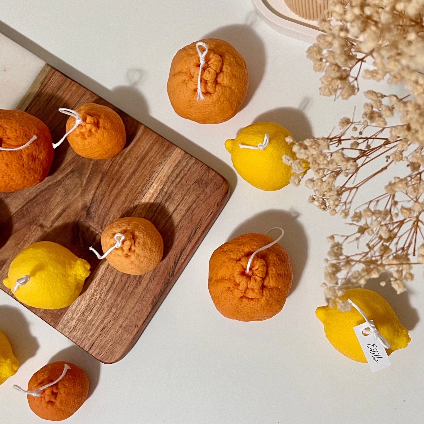 Zitronenförmige Sojawachskerze: Vegane, minimalistische Deko