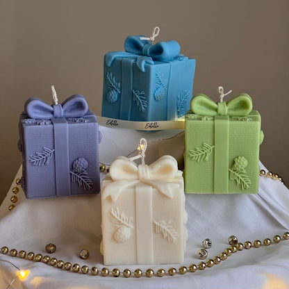 Weihnachtsgeschenkbox Kerze | Handgegossene Sojawachskerze | Festliche Dekoration