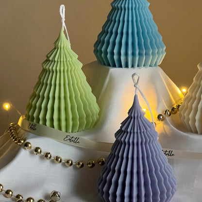 Origami Weihnachtsbaum Sojawachs Kerze: Handgegossene Festtagsdekoration