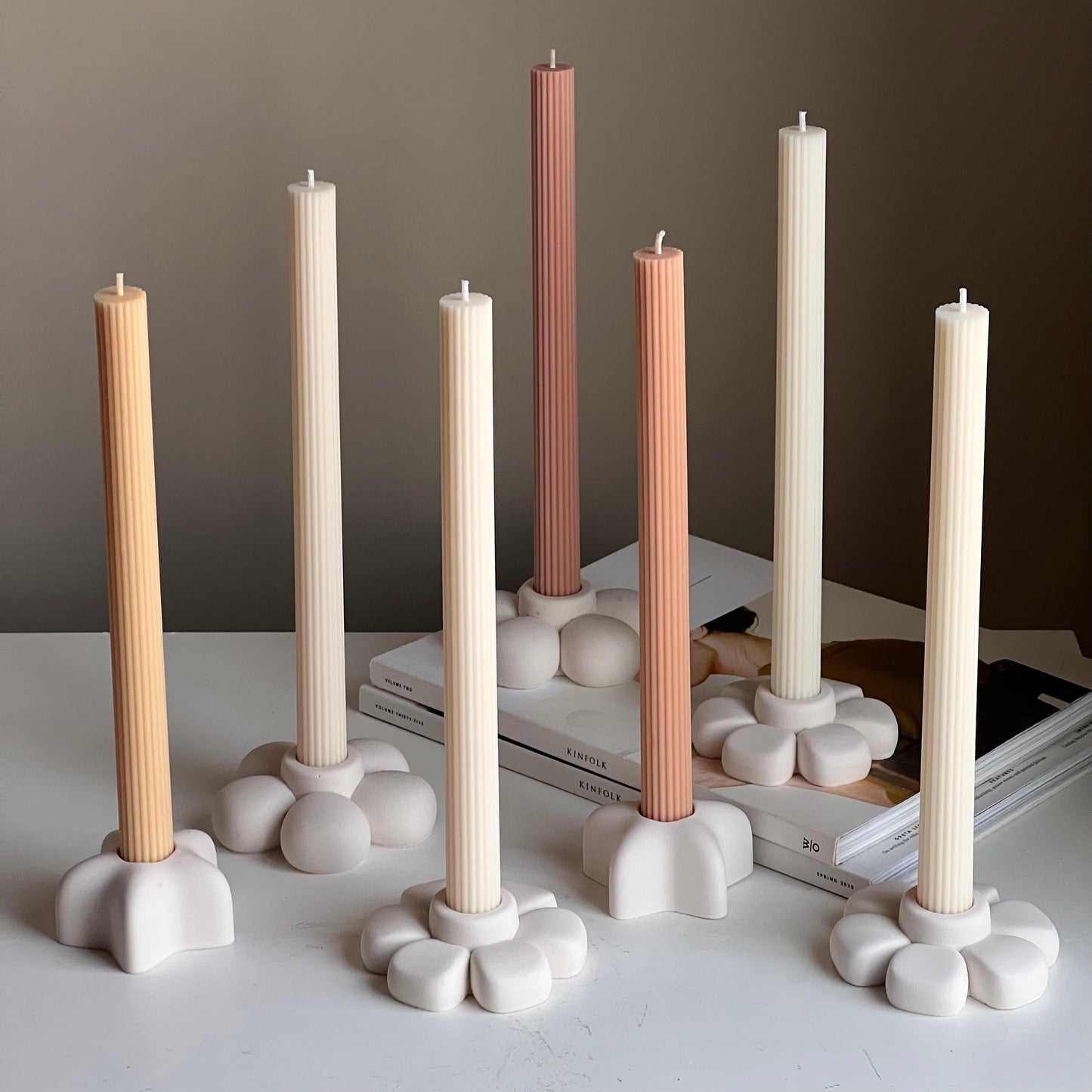 Jesmonite Blumen-Kerzenständer: Handgemachte Tischdekoration