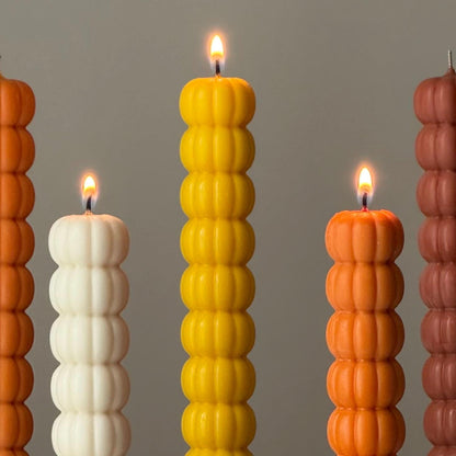 Handgegossene Sojawachs Kürbis-Stabkerze: Halloween Deko