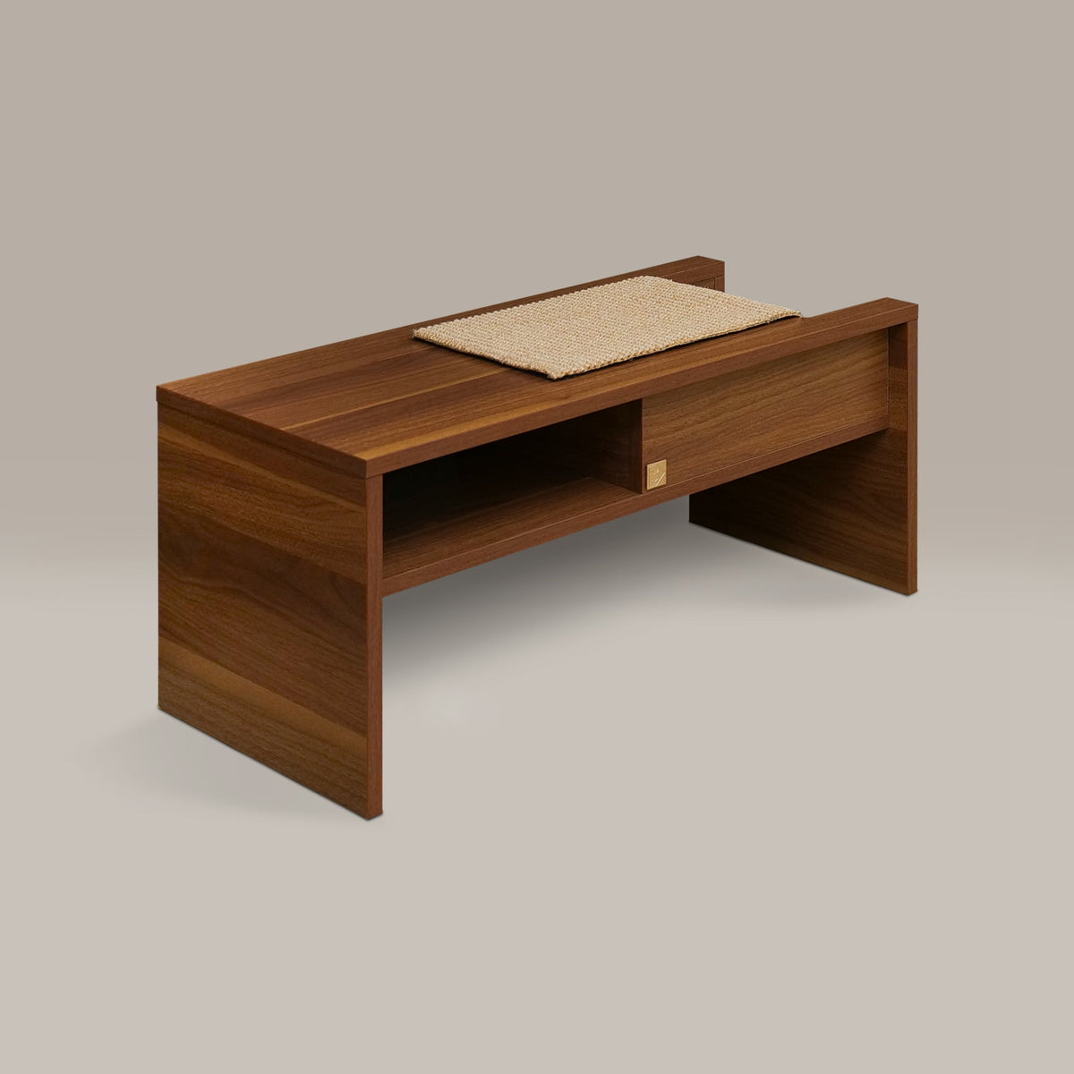 jewl nesting table + scratcher