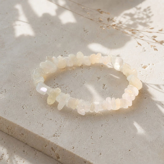 Mother of Pearl Chip Bracelet