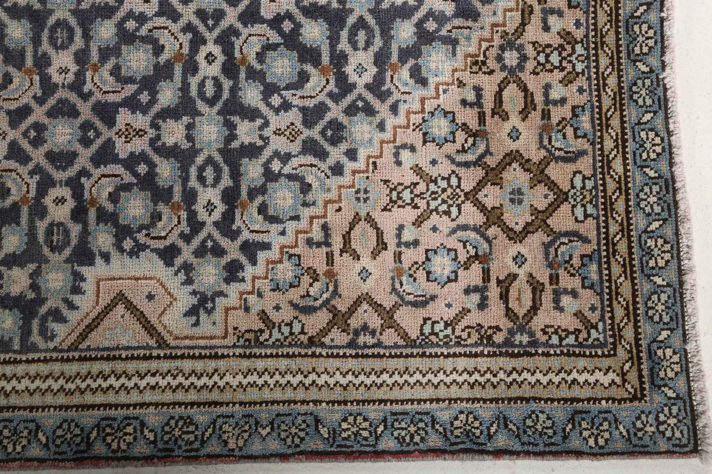 Persian Ardabil Rug | 5' 7" x 8' 2"