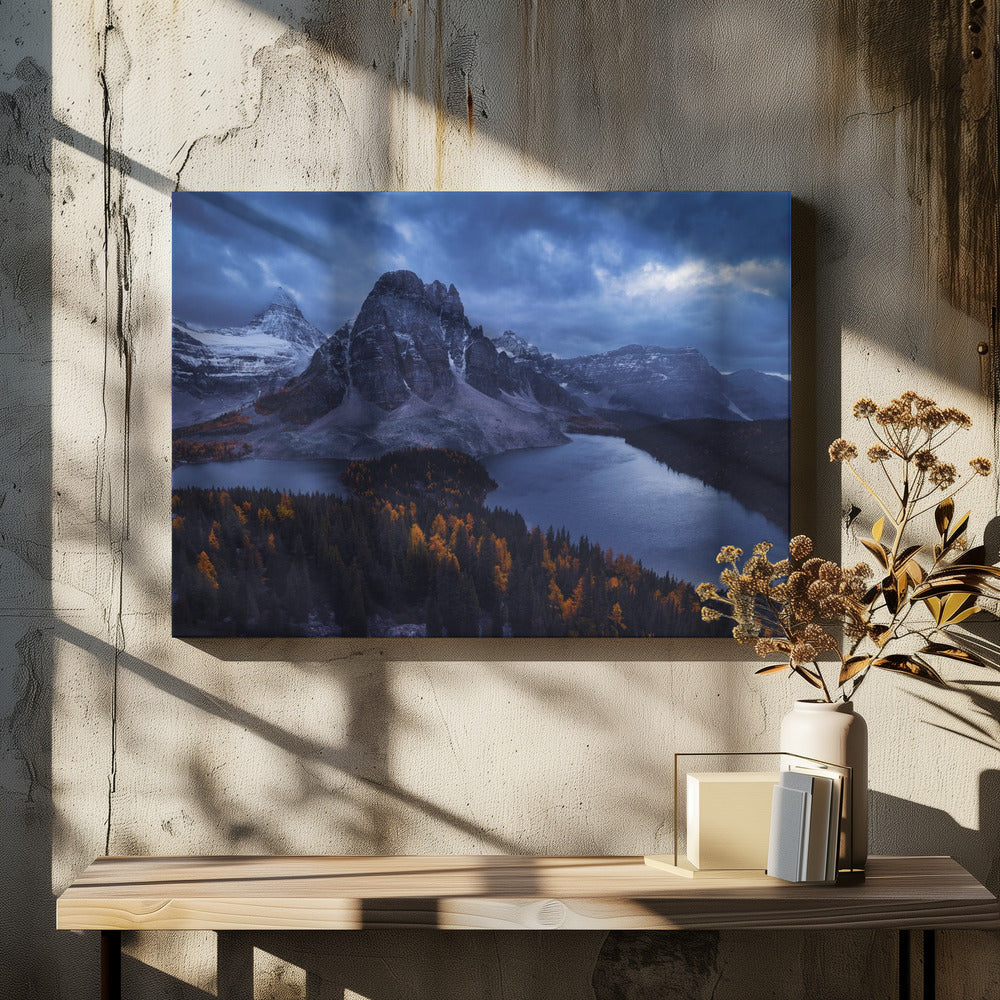 Wandbild Mount Assiniboine: Mitten in einem Schneesturm