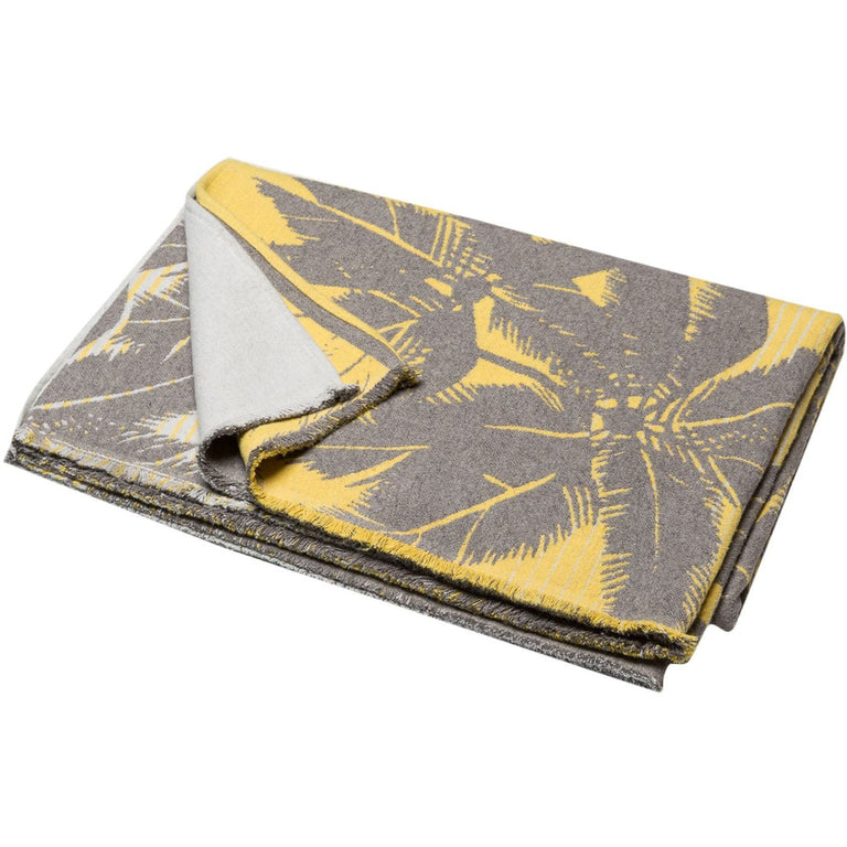 Yellow Palm Throw von David Fussenegger